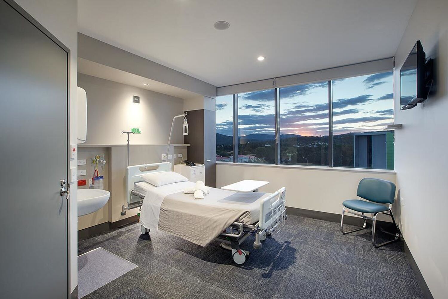 Our Hospital — Toronto Private Hospital